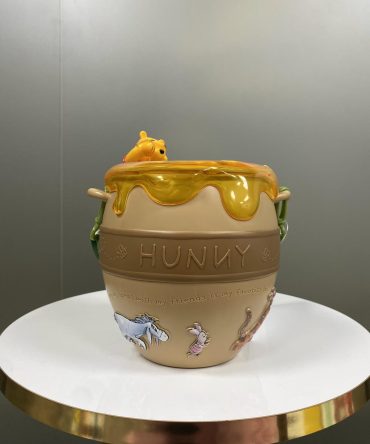 BUCKET WINNIE THE POOH DISNEY TOKIO
