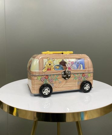 LONCHERA CARRO METAL WINNIE THE POOH