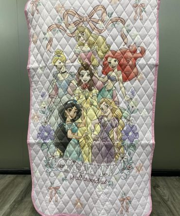 MANTA ACOLCHADA PRINCESAS 120x70