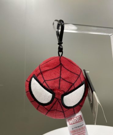LLAVERO PELUCHE SPIDERMAN