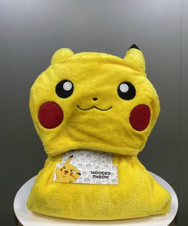 MANTA CON CAPUCHA PIKACHU