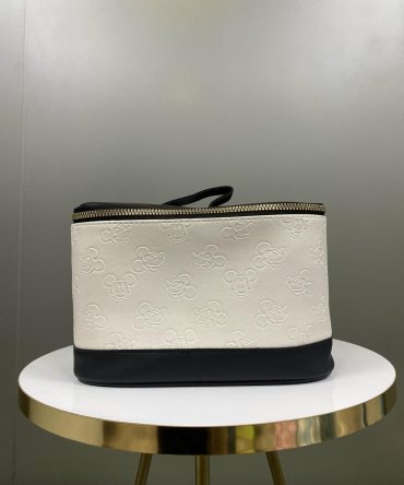 NECESER DE MANO MICKEY MOUSE BLANCO/NEGRO