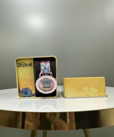 RELOJ STITCH