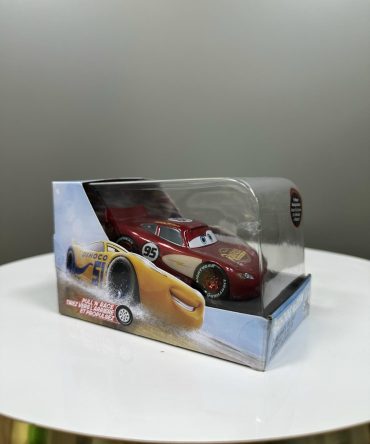 CARRITO COLECCIONABLE CARS RAYO MCQUEEN